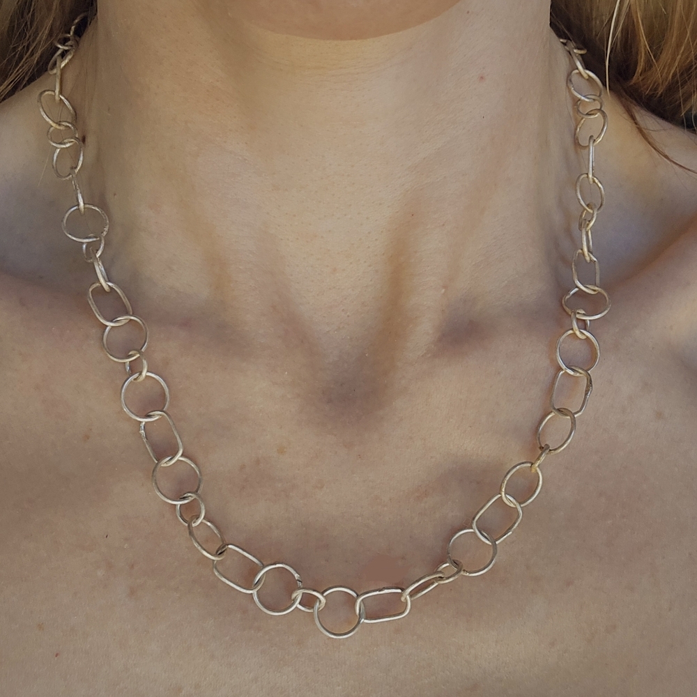 Handmade Elegant Silver Chain Necklace